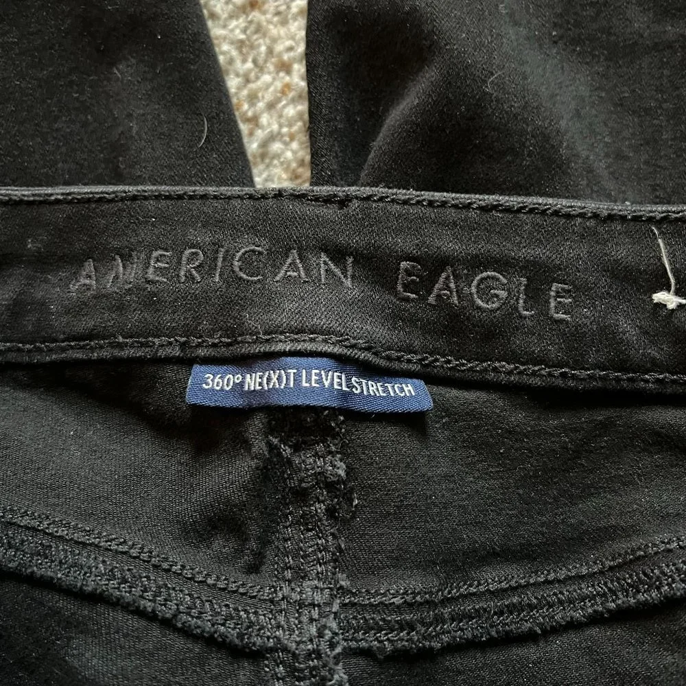 American Eagle 6 Short Black Super Hi-Rise Jeggings 360 Next level Stretch - Picture 7 of 8